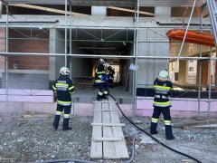 IMG_2025.JPG